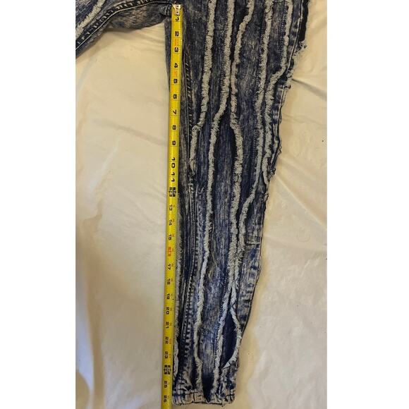 Pretty Little Thing Flare Jean - Size: 8 - Washed Blue - PrettyLittleThing New - Picture 9 of 11